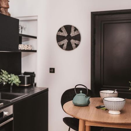 Appartements Place Royale - Maisons Du Monde Hotel & Suites ナント エクステリア 写真