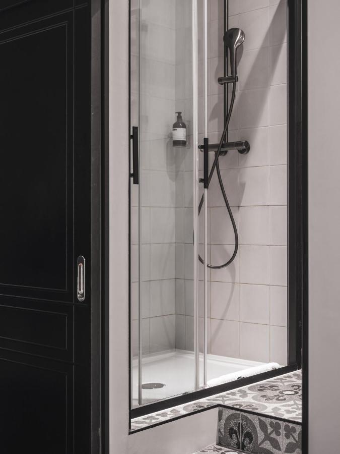 Appartements Place Royale - Maisons Du Monde Hotel & Suites ナント エクステリア 写真