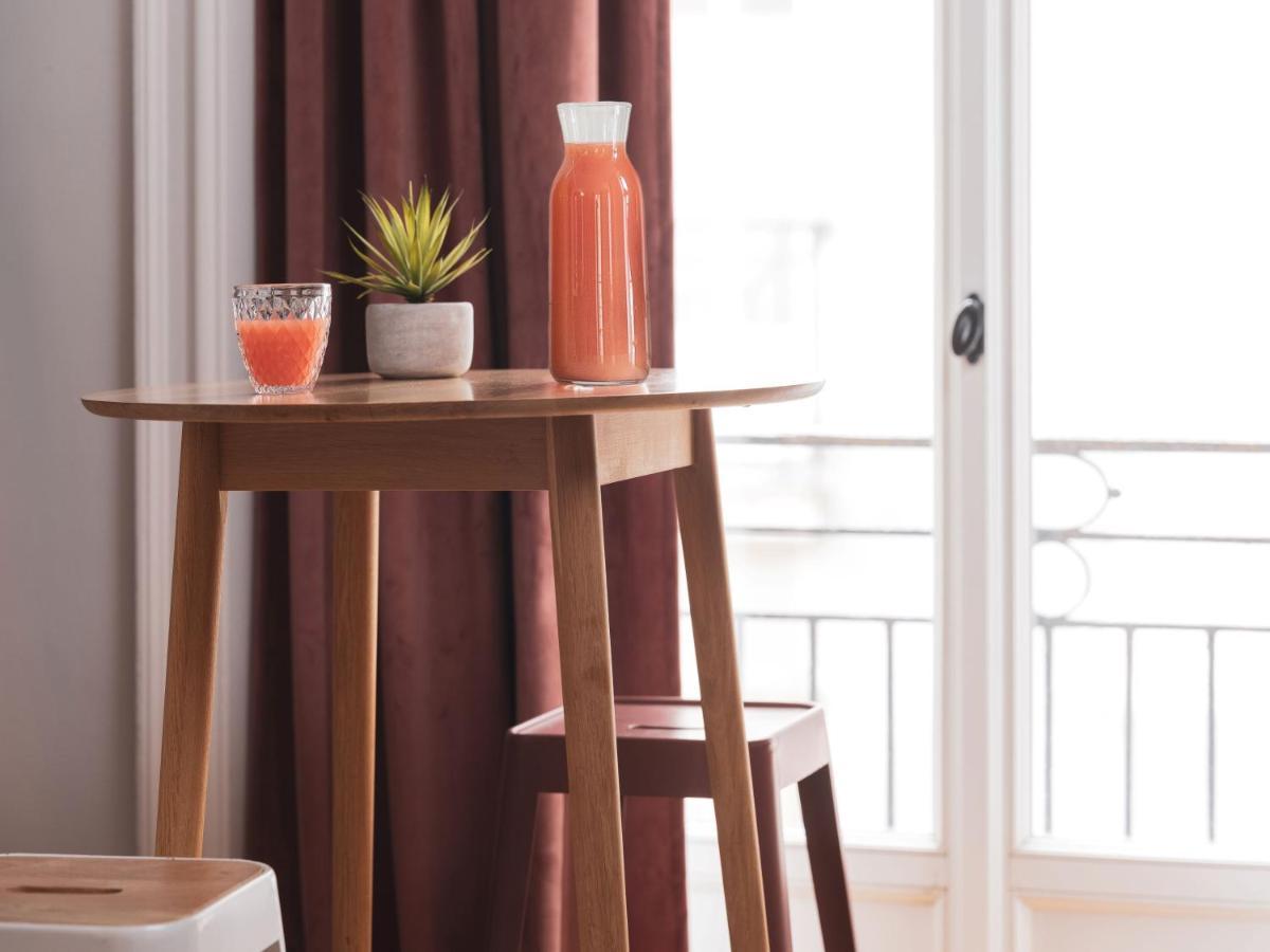 Appartements Place Royale - Maisons Du Monde Hotel & Suites ナント エクステリア 写真